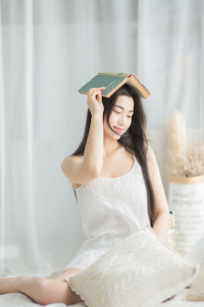 伊伊人成亚洲综合人网香